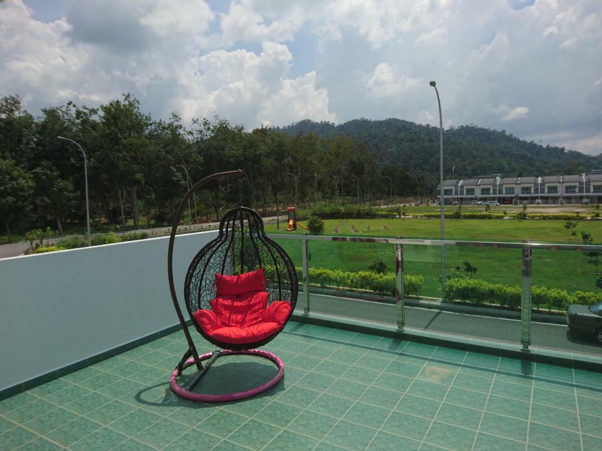 Comfortable Homestay ラウブ エクステリア 写真